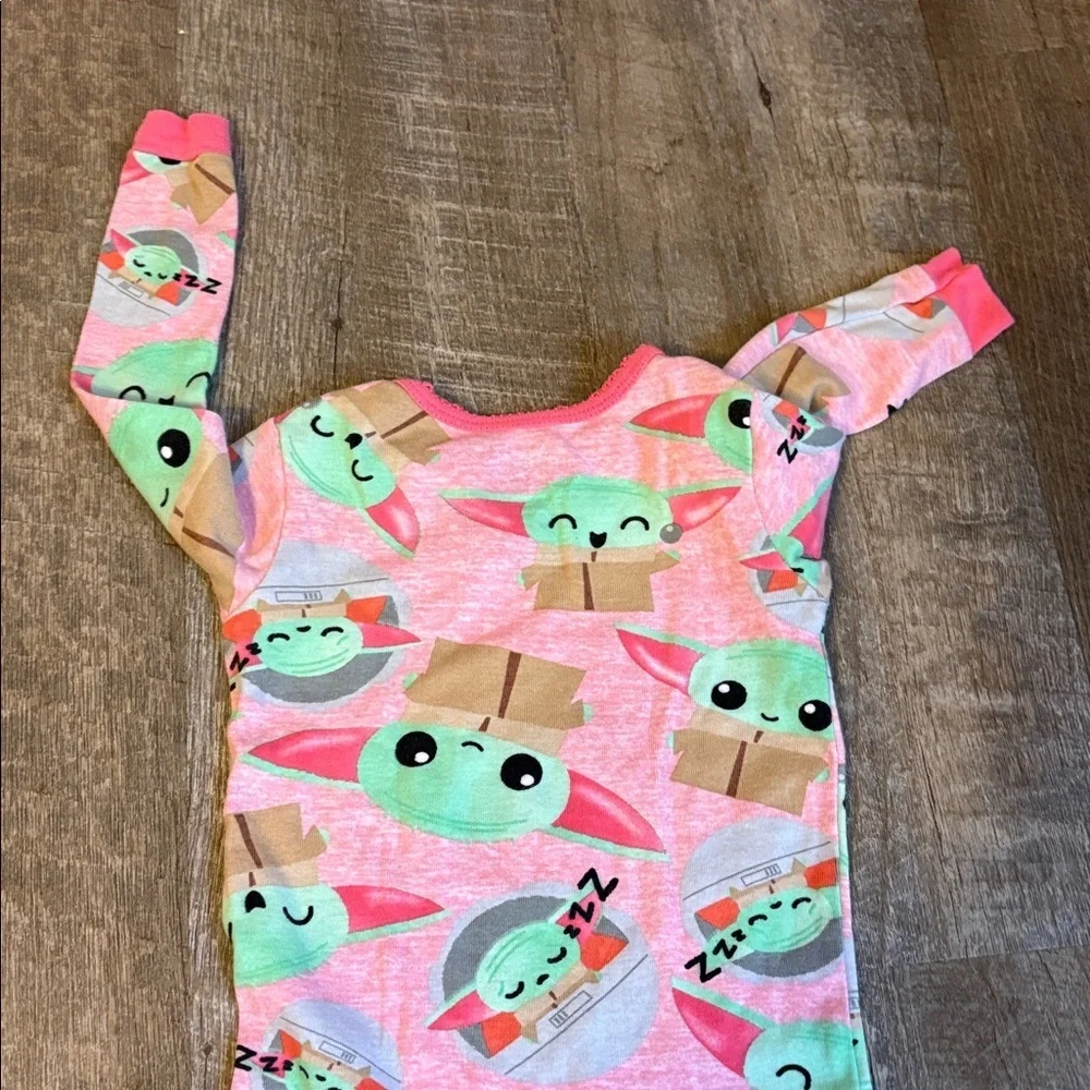 Star Wars Pink Baby Grogu Long Sleeve Pajama Set size 4T